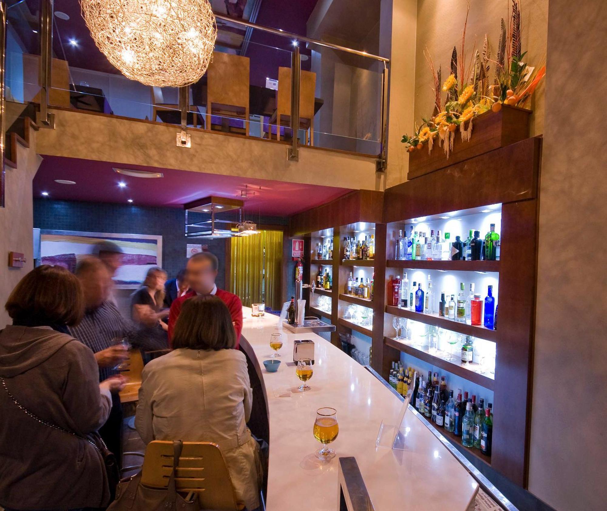 特鲁埃尔广场酒店 外观 照片